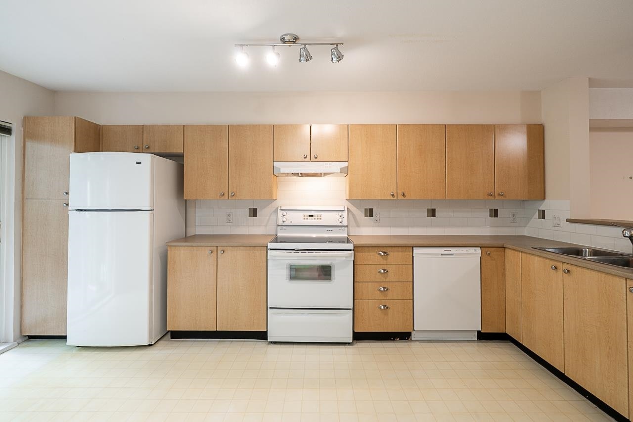 86-15233 34 Avenue, Surrey, BC, V3S 2T7 - 6