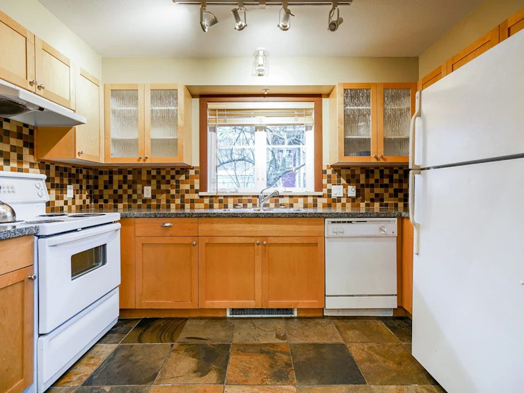 86-15233 34 Avenue, Surrey, BC, V3S 2T7 - 33