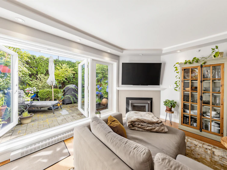 W102-3189 Camosun Street, Vancouver, BC, V6R 3X2 - 11