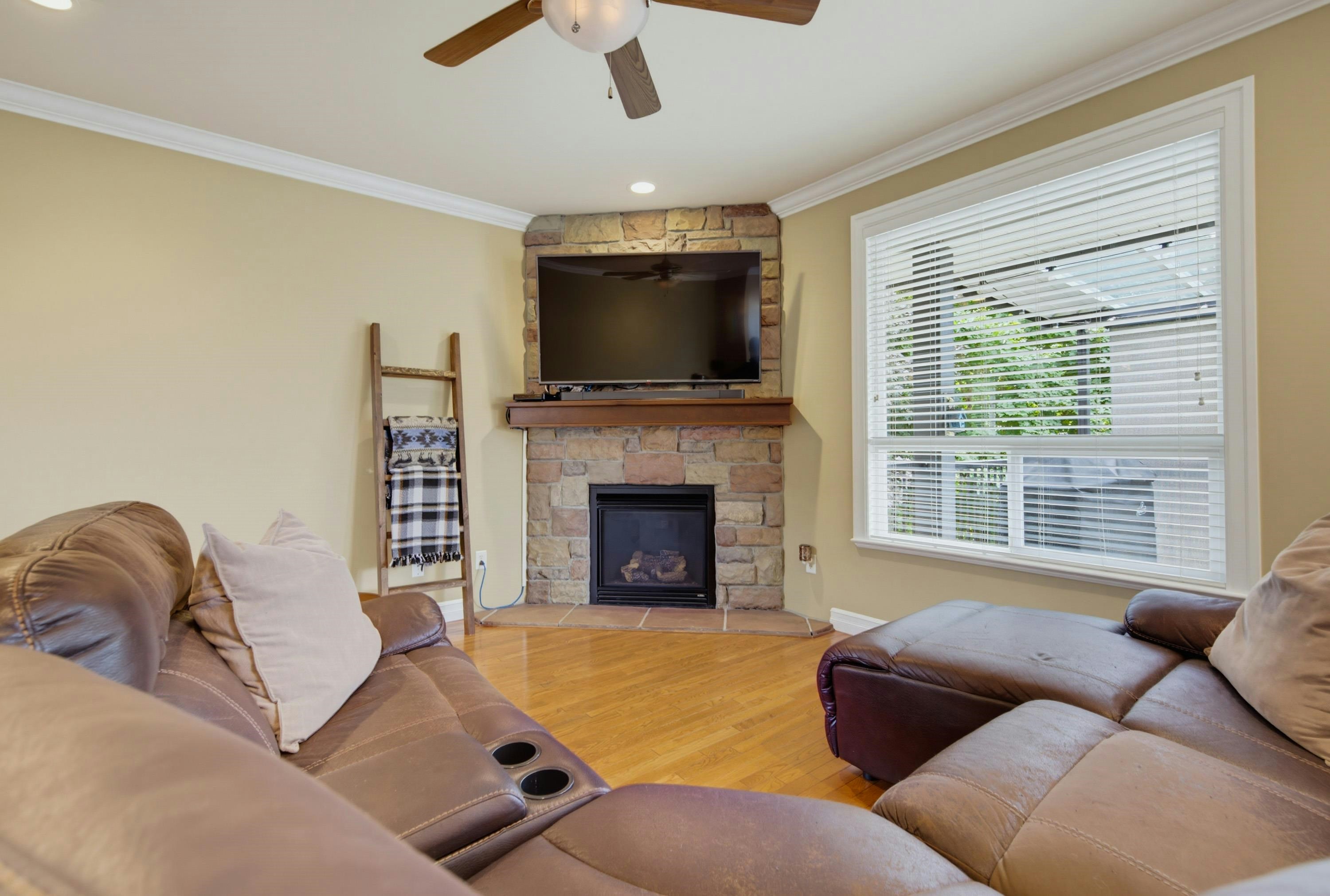 35480 Mckinley Drive, Abbotsford, BC, V3G 0A1 - 6
