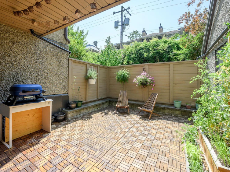 104-1500 Pendrell Street, Vancouver, BC, V6G 3A5 - 3