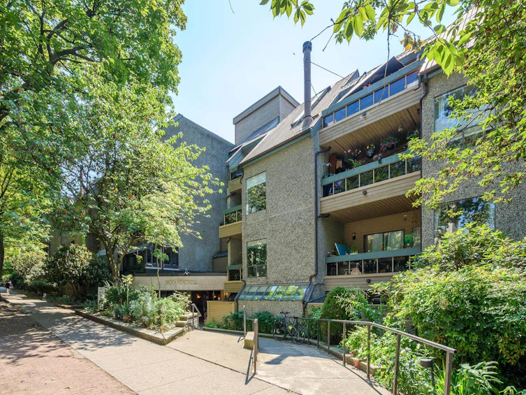 104-1500 Pendrell Street, Vancouver, BC, V6G 3A5 - 28