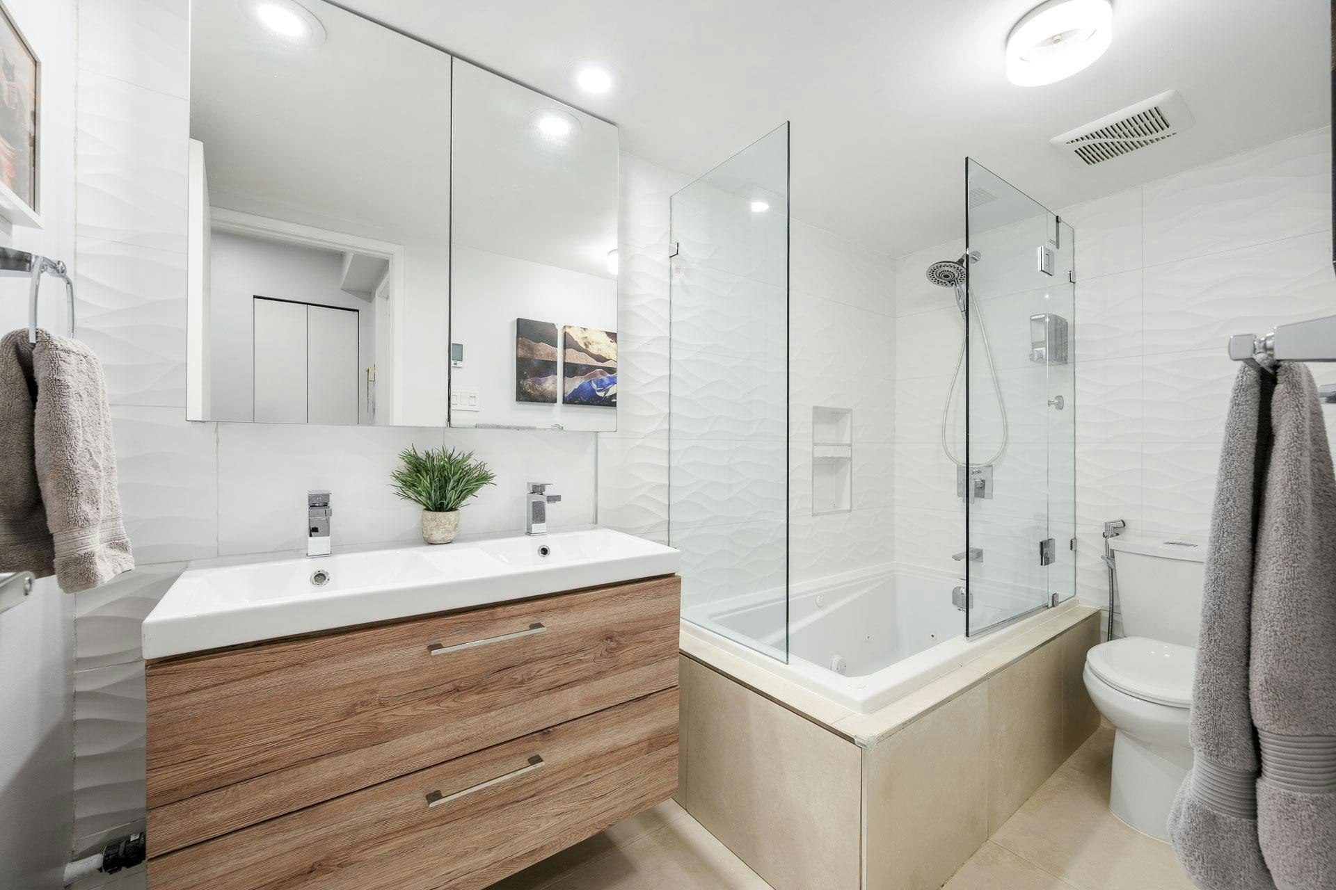 104-1500 Pendrell Street, Vancouver, BC, V6G 3A5 - 15