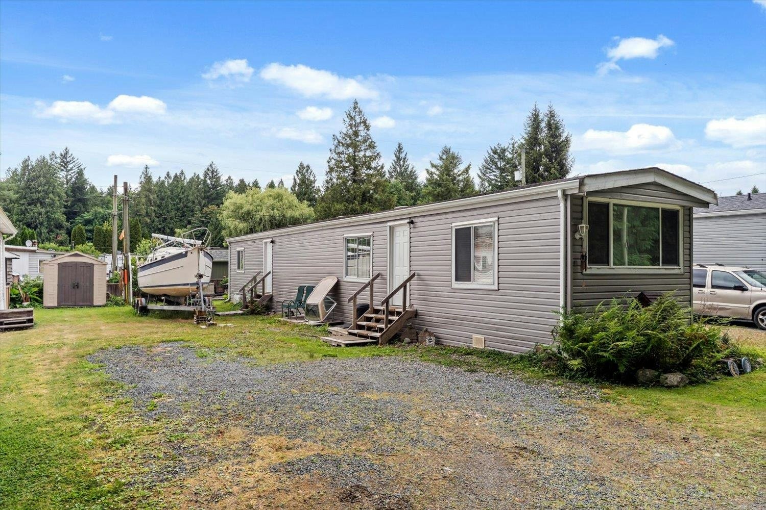 41-3942 Columbia Valley Road - 3