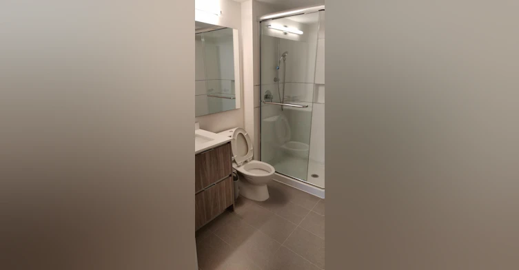 8940 University Crescent, Burnaby, BC, V5A 0E7 - 7