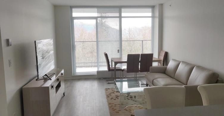 8940 University Crescent, Burnaby, BC, V5A 0E7 - 2