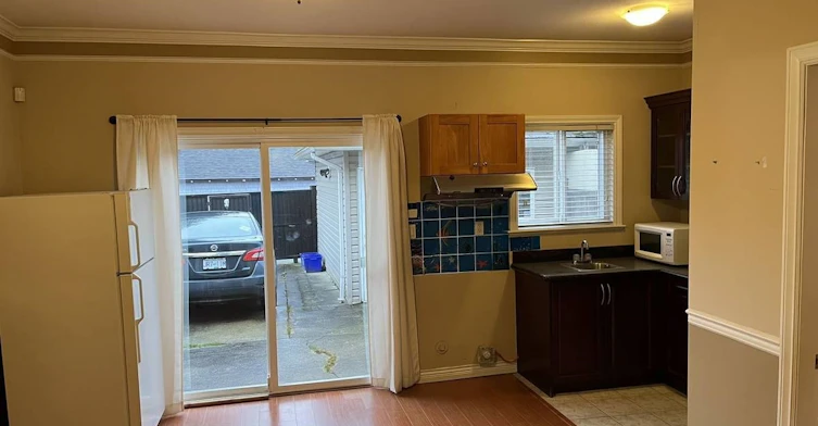 7000 Ramsay Avenue, Burnaby, BC, V5E 3L2 - 2