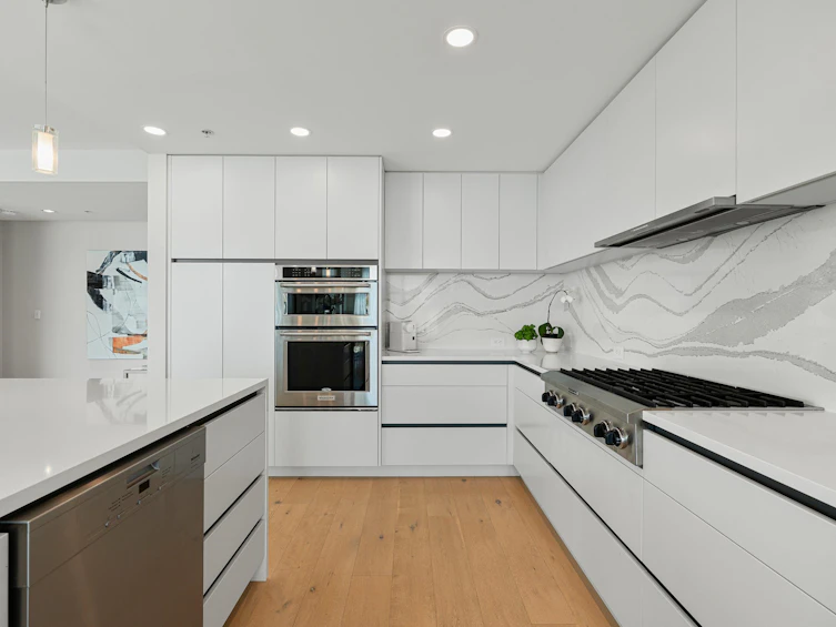 1402-3355 Cypress Place, West Vancouver, BC, V7S 3J9 - 7