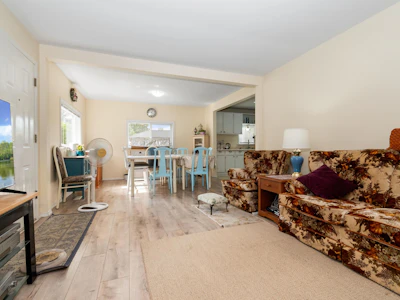 9570 Victor Street - 5