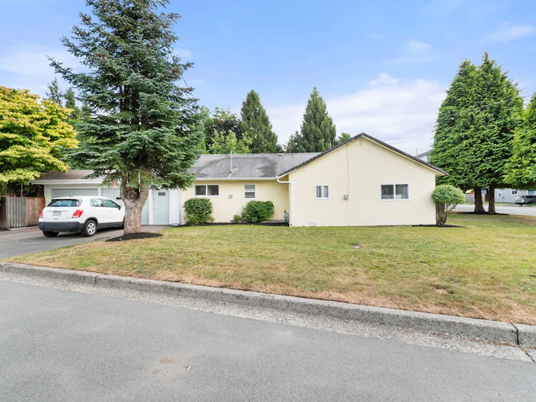 9570 Victor Street, Chilliwack, BC, V2P 5B4