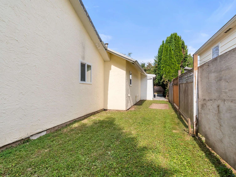 9570 Victor Street, Chilliwack, BC, V2P 5B4 - 25