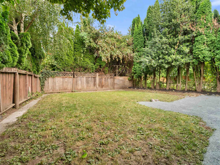 9570 Victor Street, Chilliwack, BC, V2P 5B4 - 21