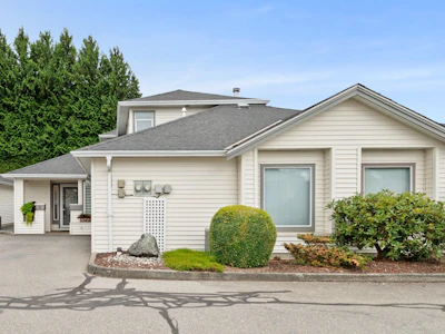 6-45302 Jasper Drive - 2