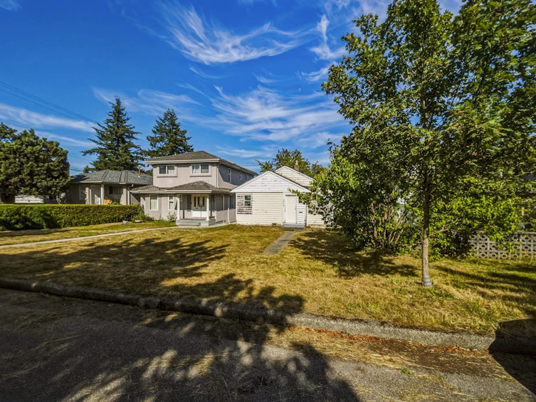 4712 Argyle Street, Vancouver, BC, V5N 3X8