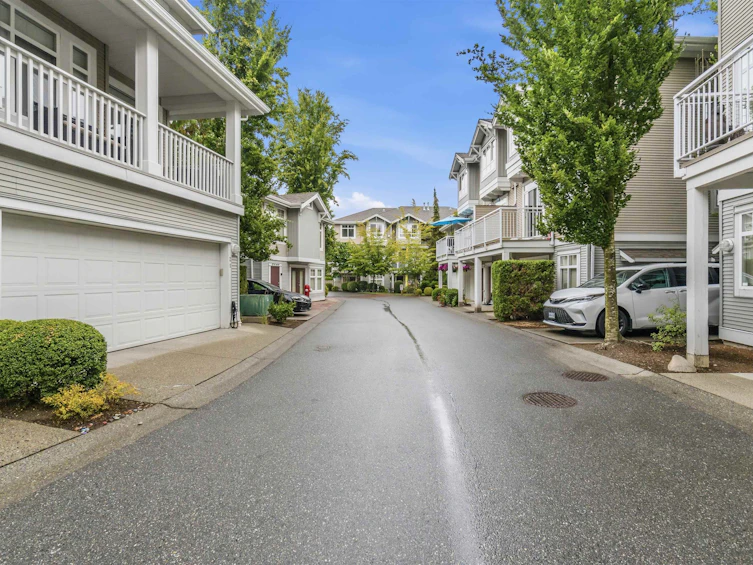 19-15068 58 Avenue, Surrey, BC, V3S 9J9 - 28