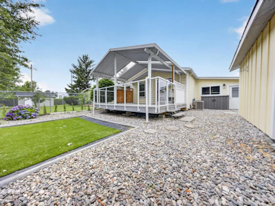 167-9055 Ashwell Road - 5