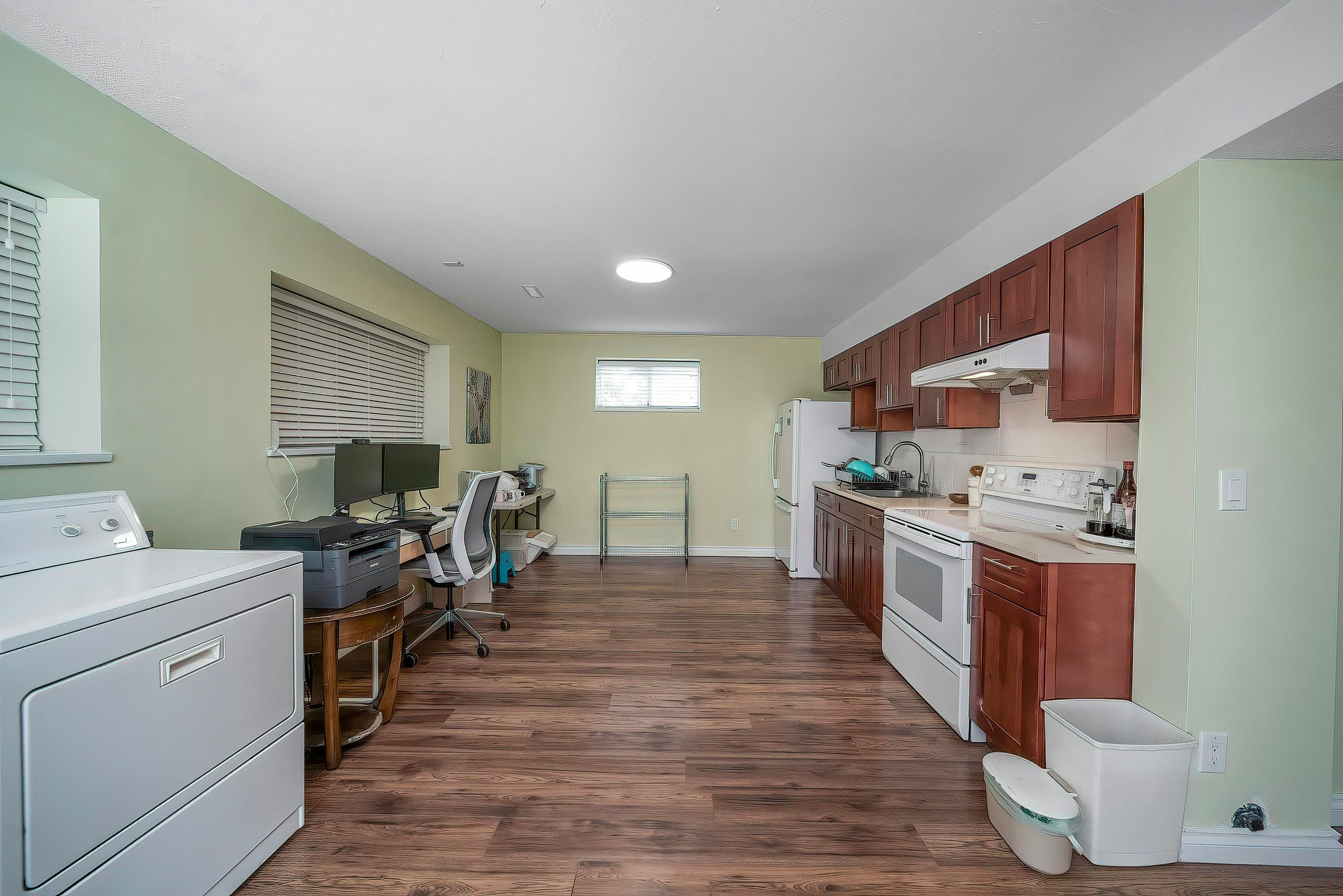 11 Harbour Place, Port Moody, BC, V3H 4J8 - 26