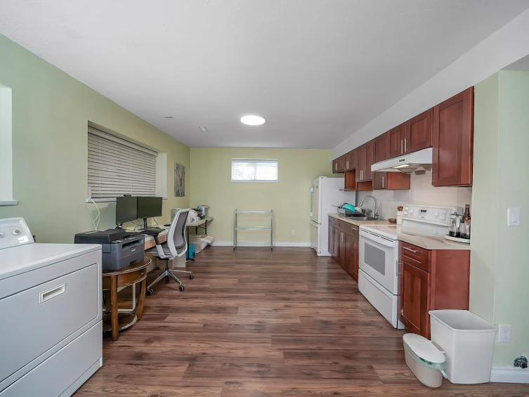 11 Harbour Place, Port Moody, BC, V3H 4J8 - 26