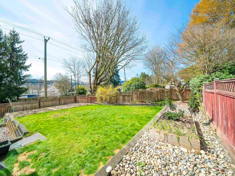 11 Harbour Place, Port Moody, BC, V3H 4J8 - 31