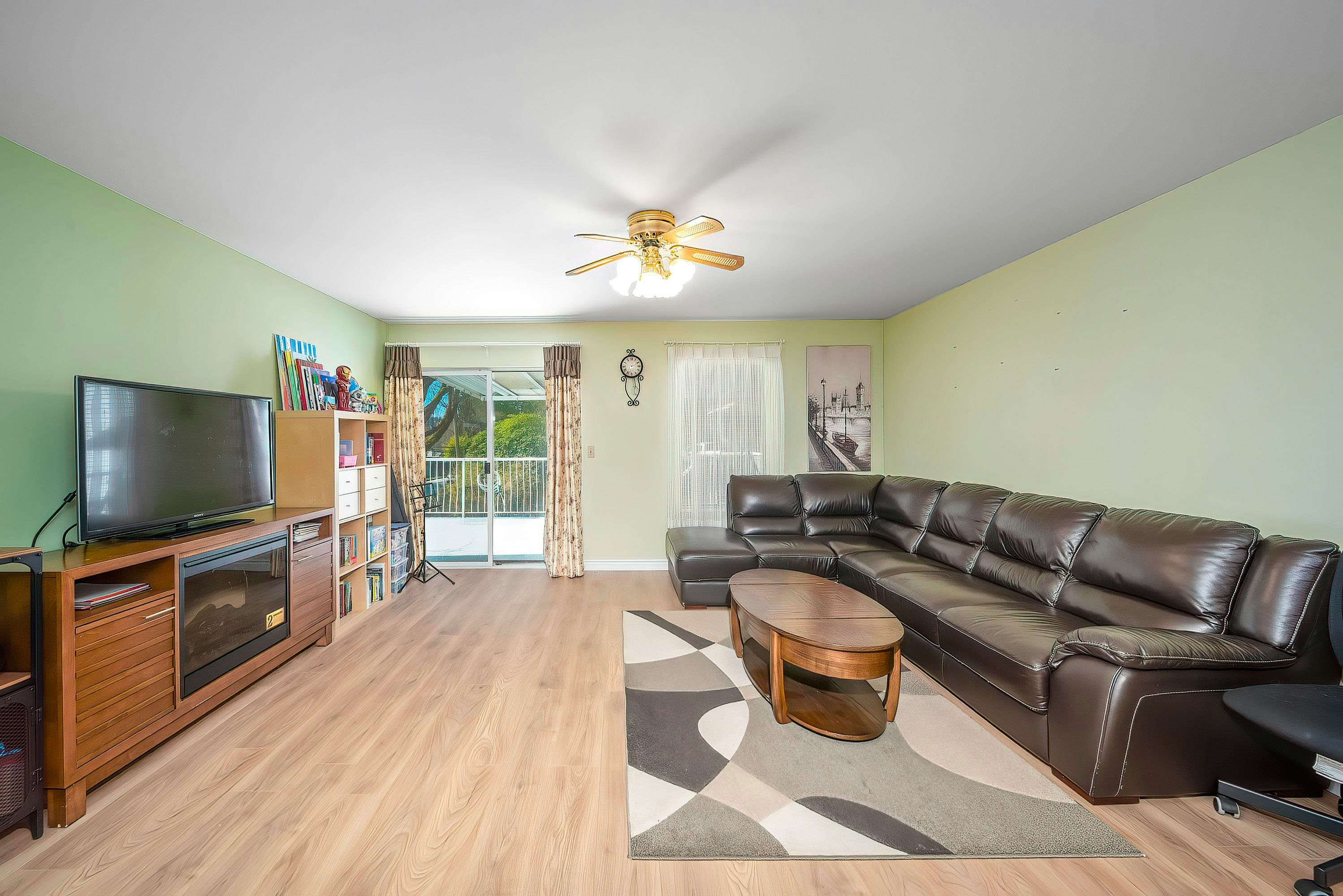 11 Harbour Place, Port Moody, BC, V3H 4J8 - 8