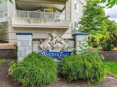 210-4770 52a Street - 5