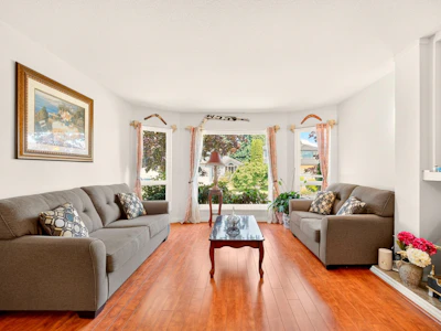 22637 Fraserbank Crescent - 3