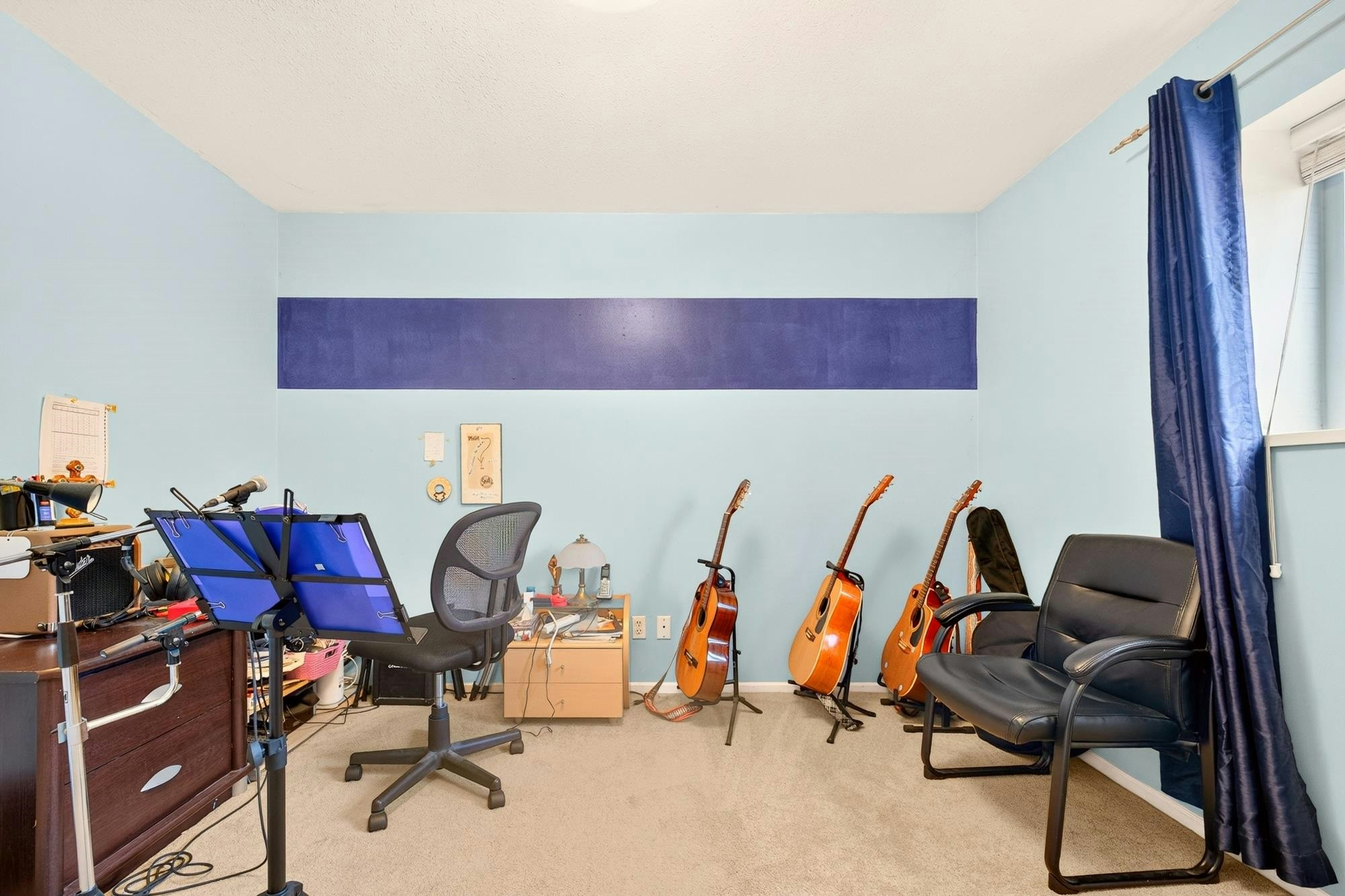 22637 Fraserbank Crescent, Richmond, BC, V6V 2L8 - 26