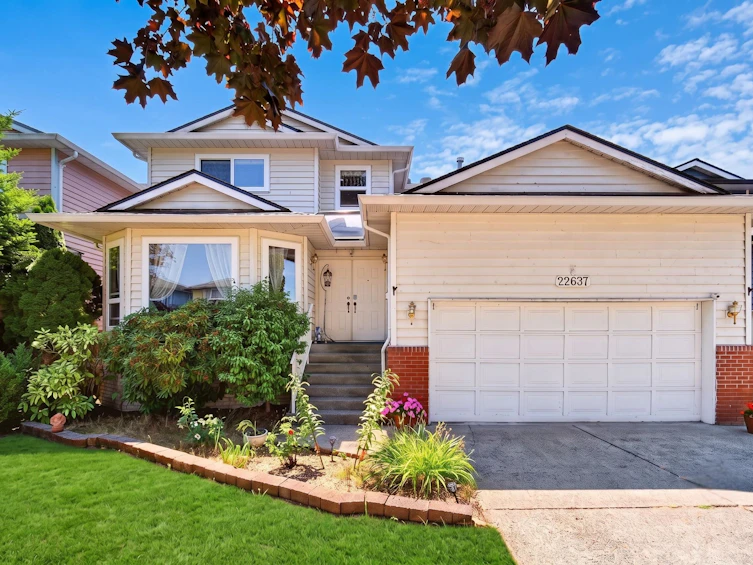 22637 Fraserbank Crescent, Richmond, BC, V6V 2L8