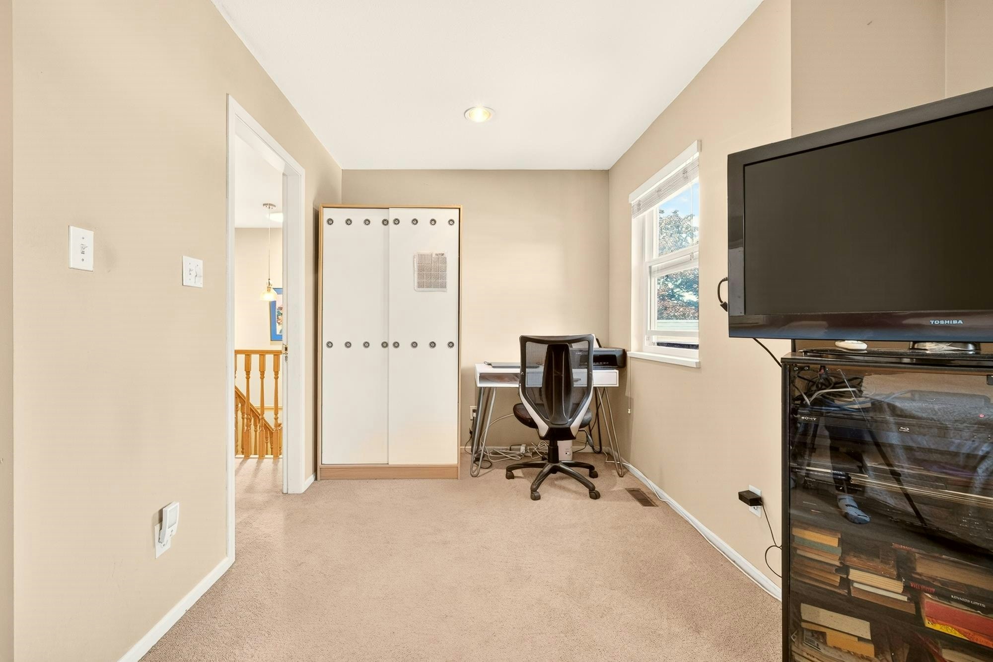 22637 Fraserbank Crescent, Richmond, BC, V6V 2L8 - 18