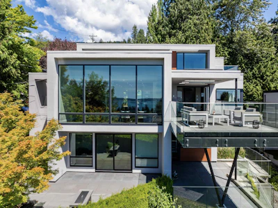 2496 Ottawa Avenue - 2