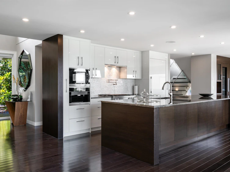 2496 Ottawa Avenue, West Vancouver, BC, V7V 2T1 - 17