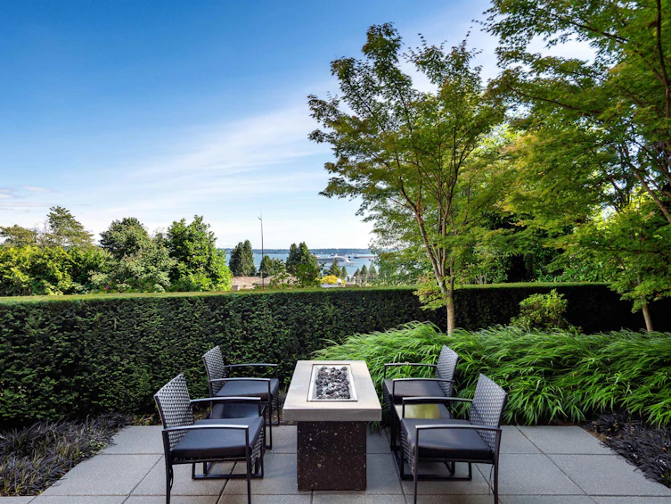 2496 Ottawa Avenue, West Vancouver, BC, V7V 2T1 - 8
