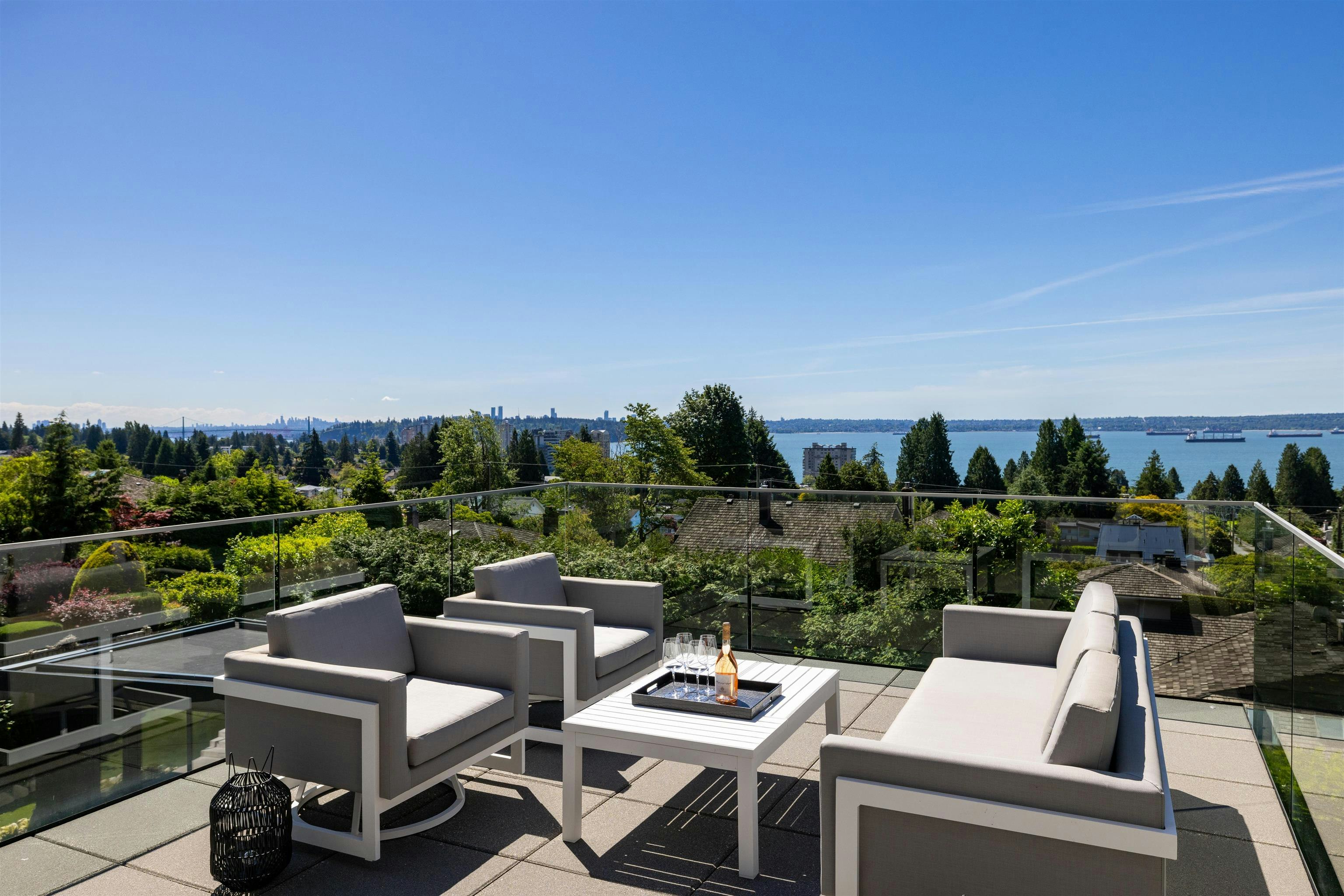 2496 Ottawa Avenue, West Vancouver, BC, V7V 2T1 - 7