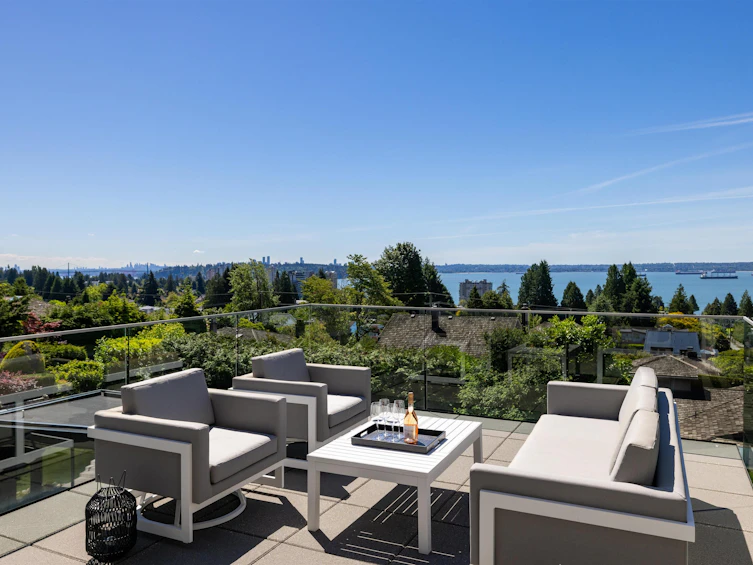2496 Ottawa Avenue, West Vancouver, BC, V7V 2T1 - 7