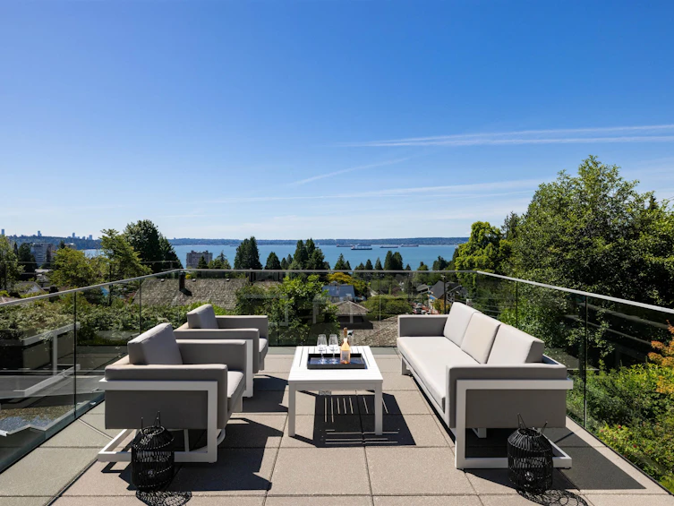 2496 Ottawa Avenue, West Vancouver, BC, V7V 2T1 - 6