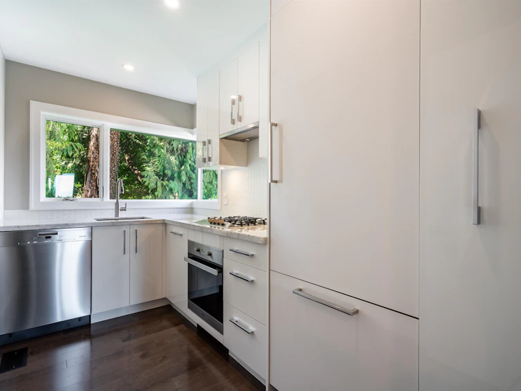 2496 Ottawa Avenue, West Vancouver, BC, V7V 2T1 - 18