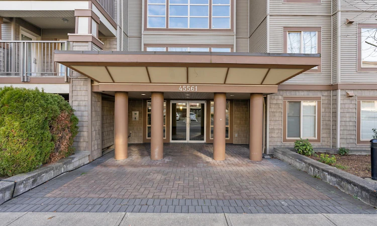 203-45561 Yale Road