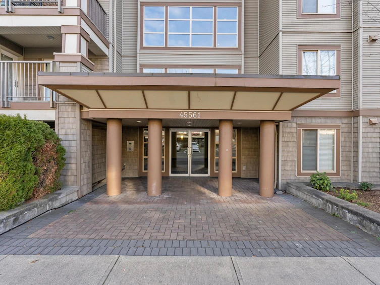 203-45561 Yale Road, Chilliwack, BC, V2P 0A8