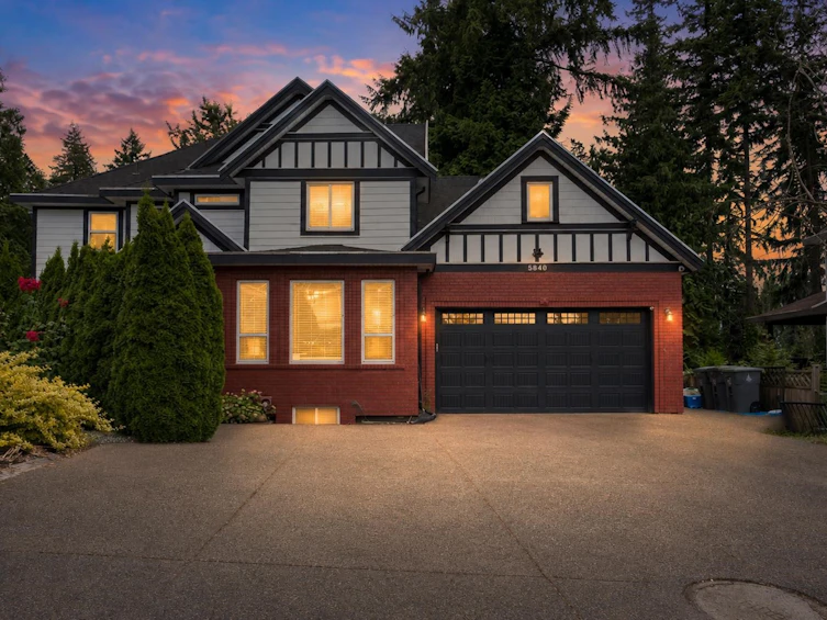 5840 134 Street, Surrey, BC, V3X 0A3