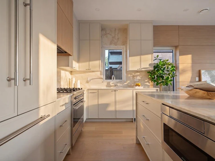 366 E 23rd Avenue, Vancouver, BC, V5V 1X5 - 12
