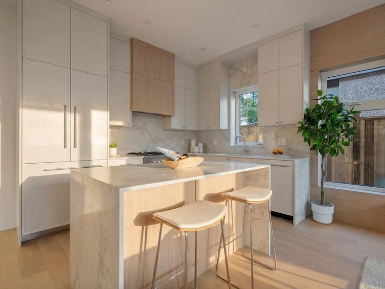 366 E 23rd Avenue, Vancouver, BC, V5V 1X5 - 16