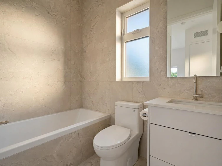 366 E 23rd Avenue, Vancouver, BC, V5V 1X5 - 28