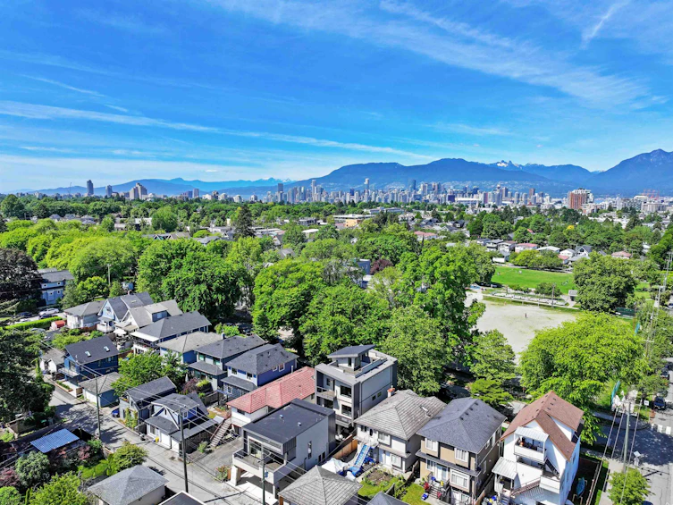 366 E 23rd Avenue, Vancouver, BC, V5V 1X5 - 30