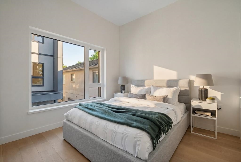 366 E 23rd Avenue, Vancouver, BC, V5V 1X5 - 25