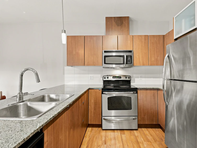 224-9655 King George Boulevard, Surrey, BC, V3T 0C7 - 5