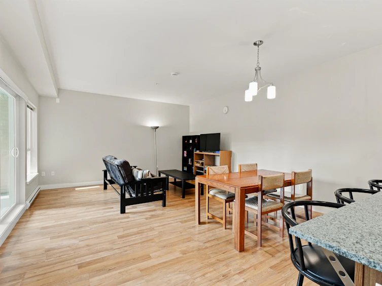 224-9655 King George Boulevard, Surrey, BC, V3T 0C7