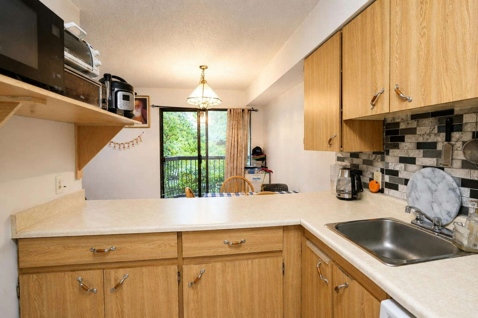 208-7144 133b Street, Surrey, BC, V3W 8A4 - 5