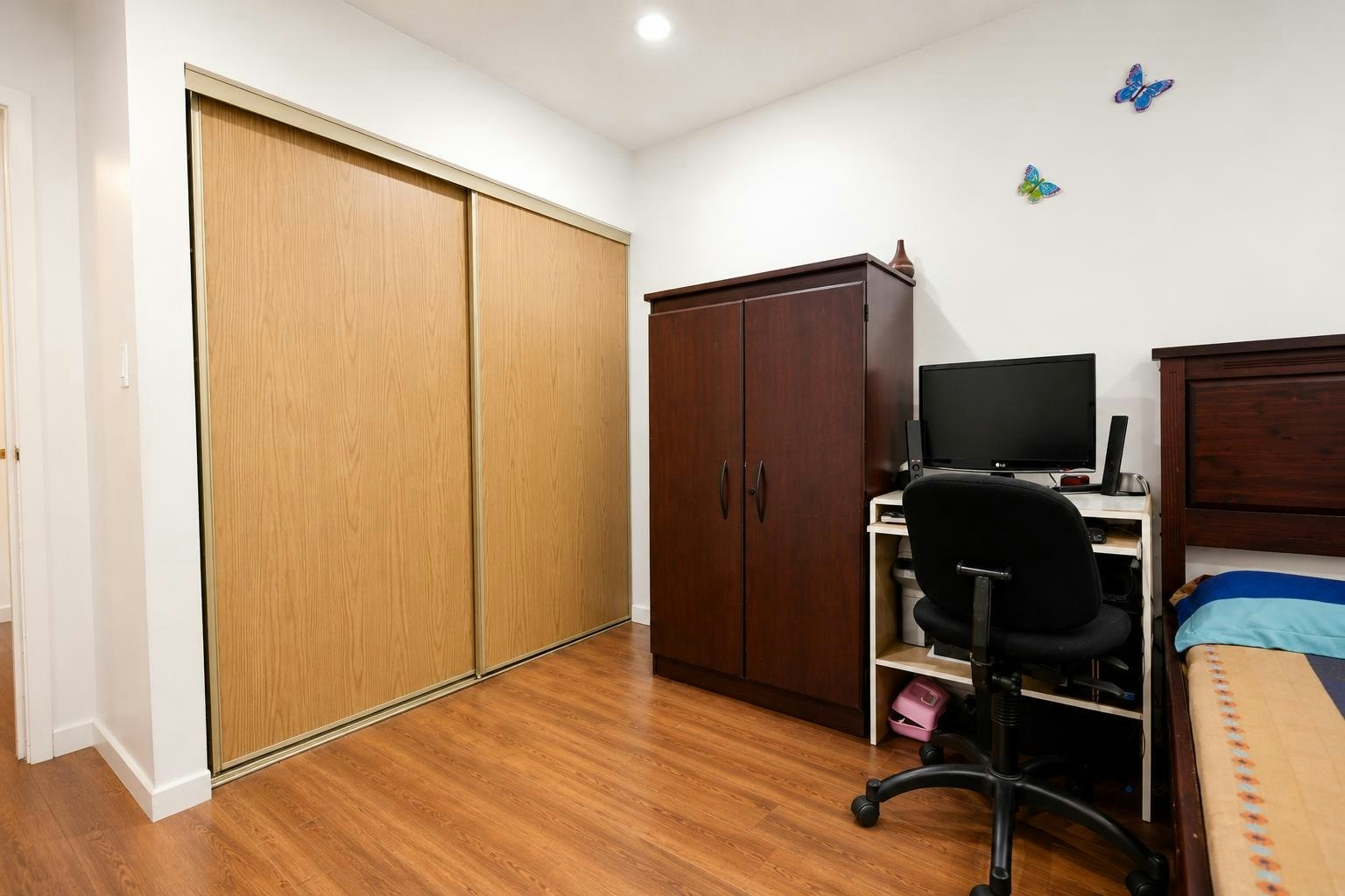 208-7144 133b Street, Surrey, BC, V3W 8A4 - 8