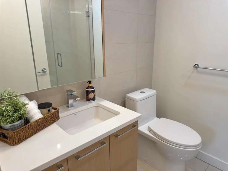 321-4033 May Drive, Richmond, BC, V6X 0T3 - 16