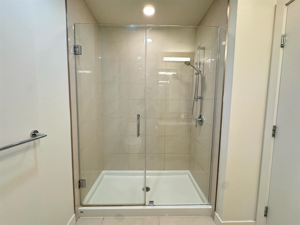 321-4033 May Drive, Richmond, BC, V6X 0T3 - 17